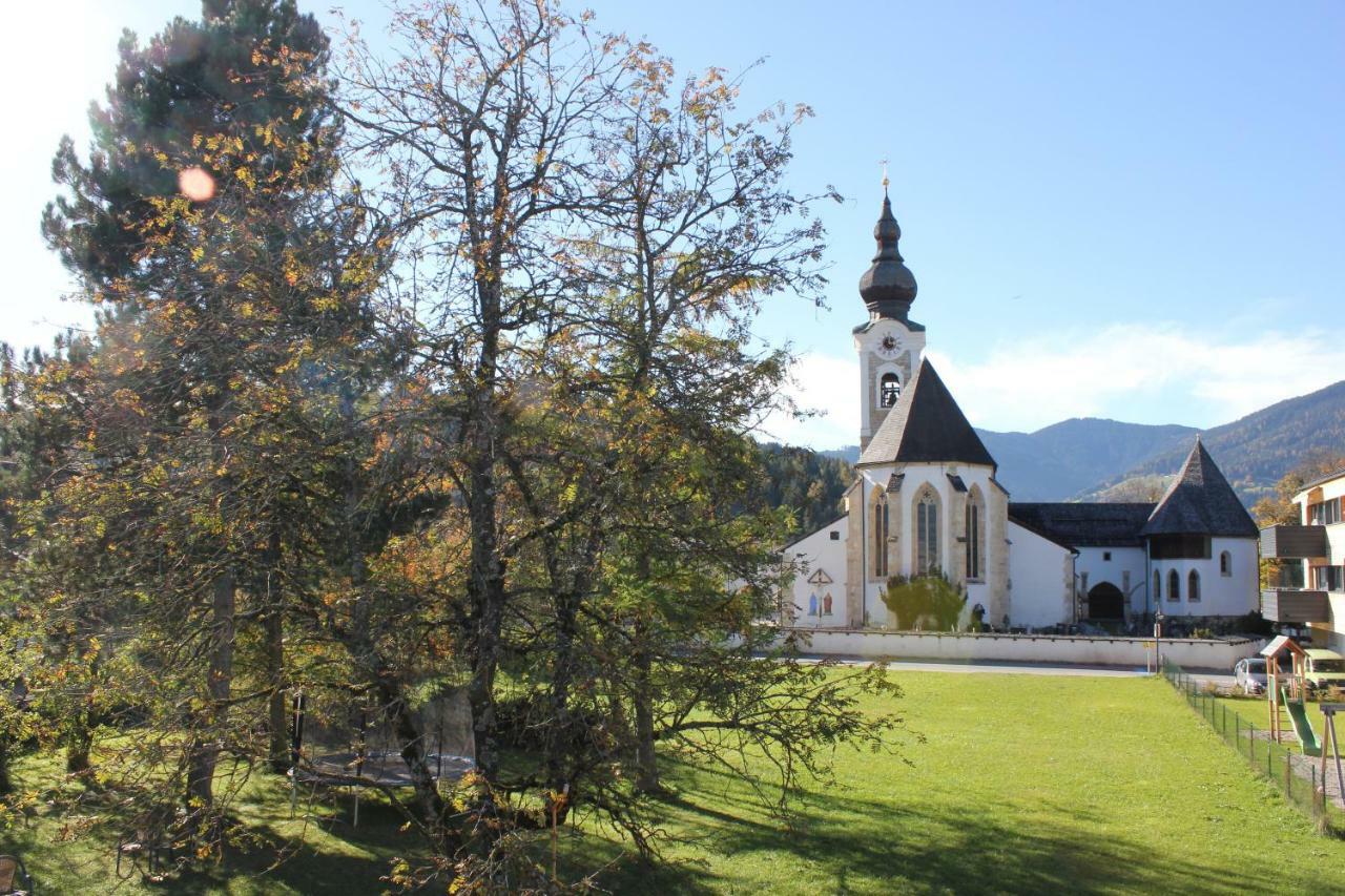 Appartement Bettina Mitterwallner Altenmarkt im Pongau Bagian luar foto